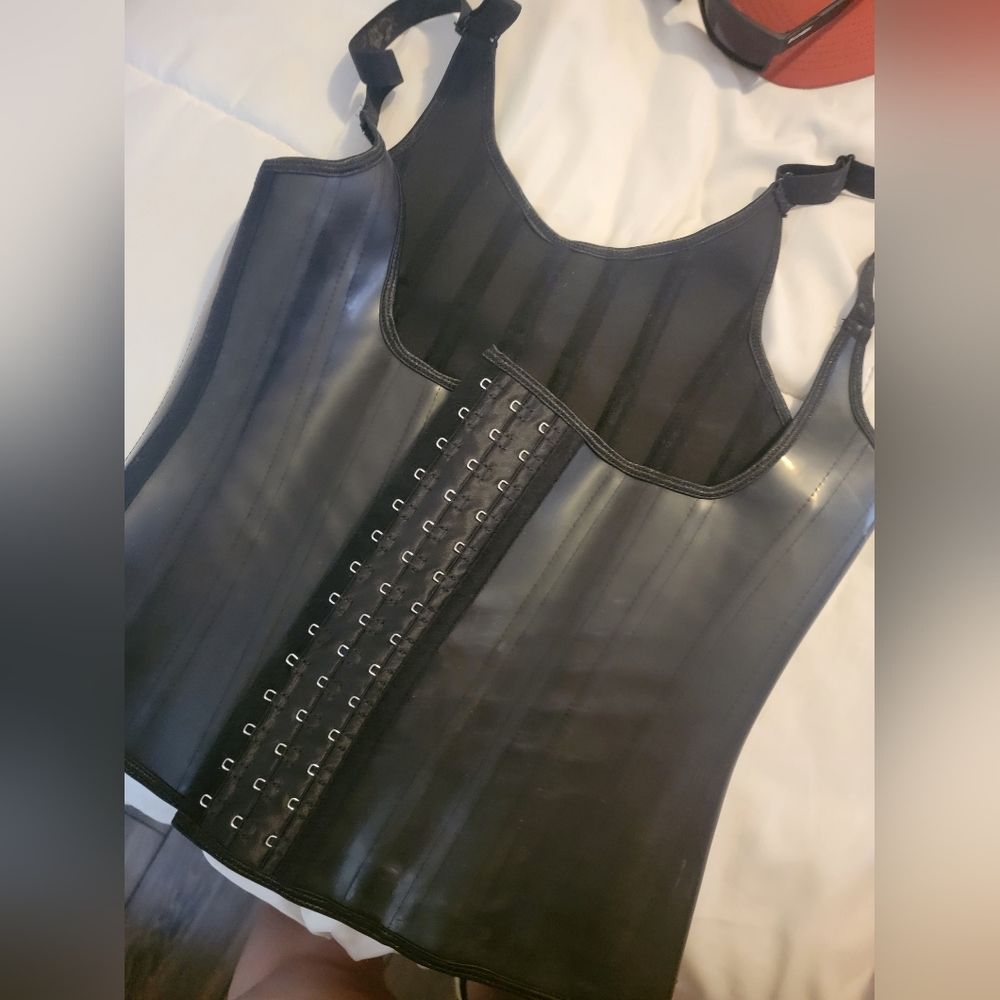 Steel Bobed Corset NWOT